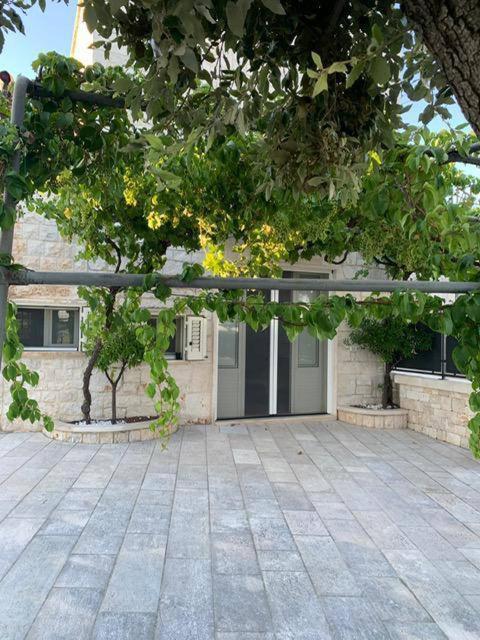 Апартаменты Maison Dei Trulli Локоротондо Экстерьер фото
