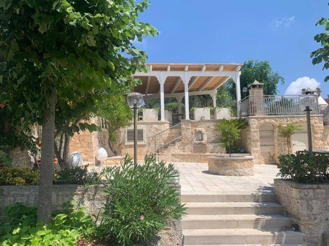 Апартаменты Maison Dei Trulli Локоротондо Экстерьер фото