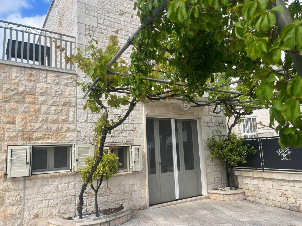 Апартаменты Maison Dei Trulli Локоротондо Экстерьер фото